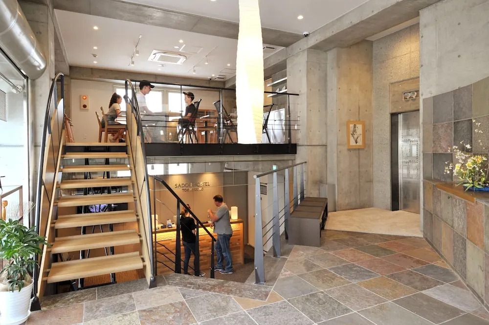 Sadou Hostel
