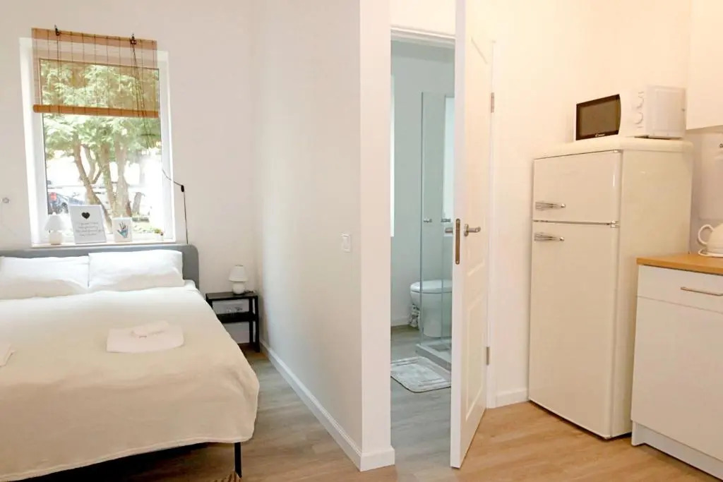 Minimalist Studio Apartments in Old Town by Hostlovers