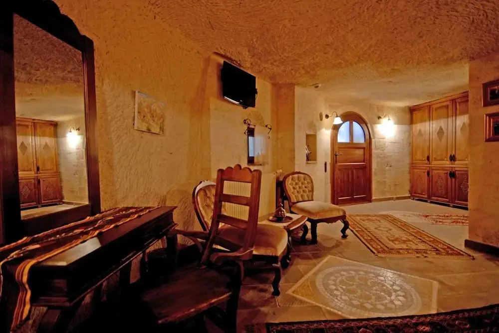 Miras Hotel