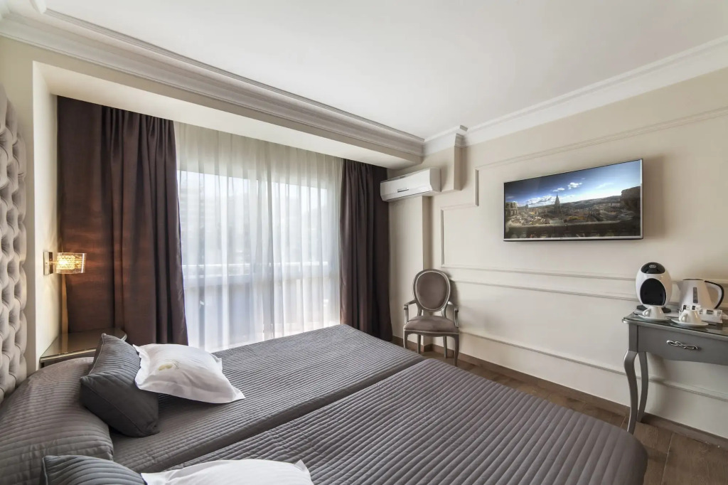 Essence Hotel Boutique