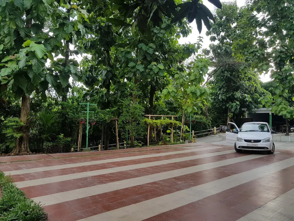 Green Point Resort