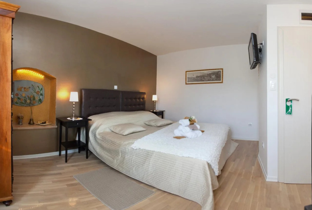 Bed & Breakfast Vila Baguc