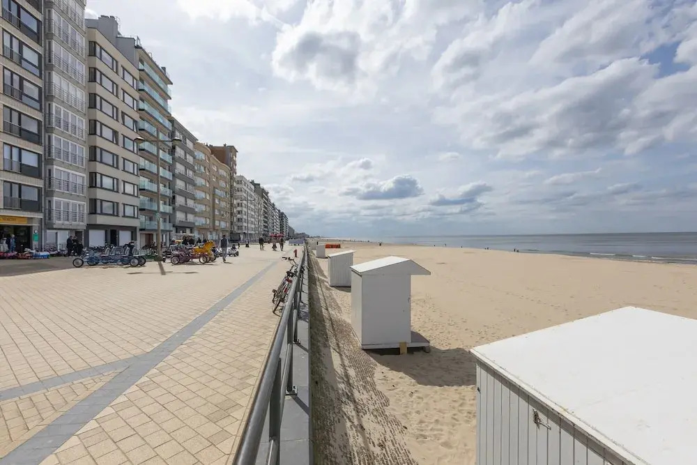 One-bedroom Apartment on the Seafront