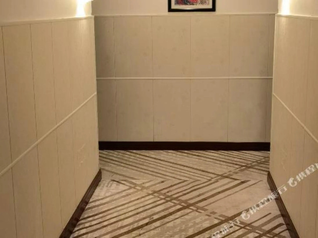Home Inn Paibai·Yun Hotel (Shanghai Hongkou Football Stadium)