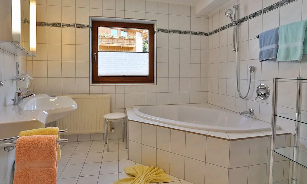 Apartmenthaus JÖRG, im SOMMER inklusive Super-Sommer-Card
