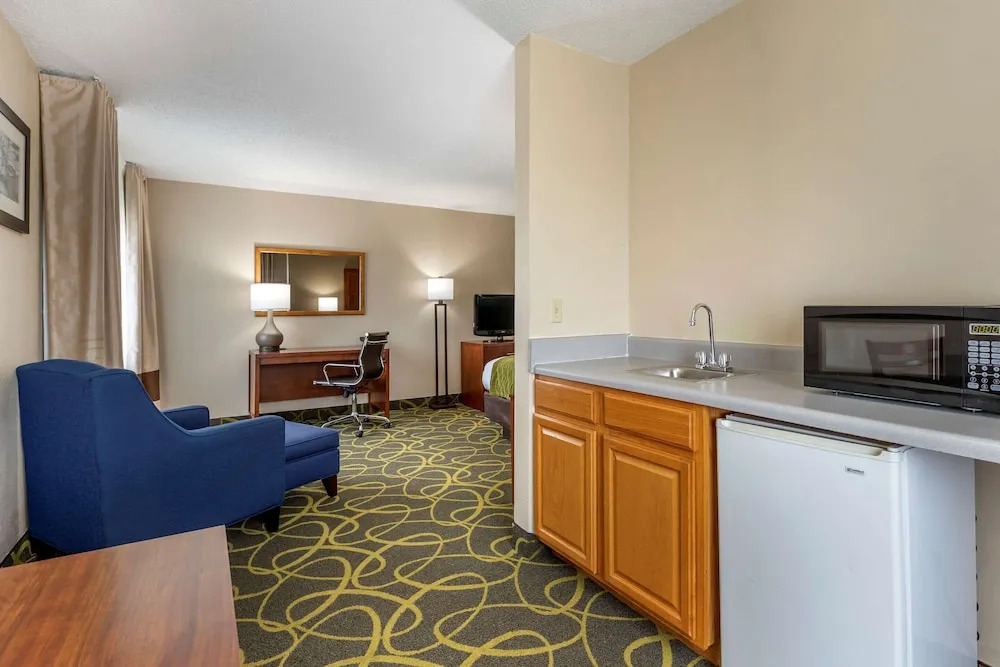 Comfort Inn