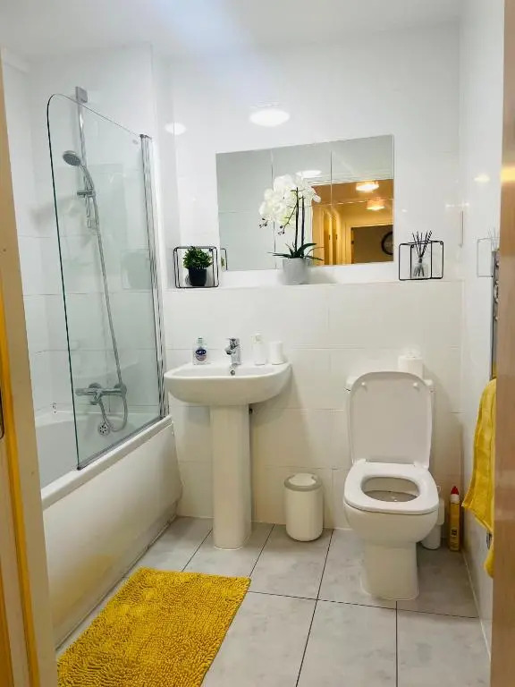#0509 Two Bedroom Serviced Apartment- Free Parking