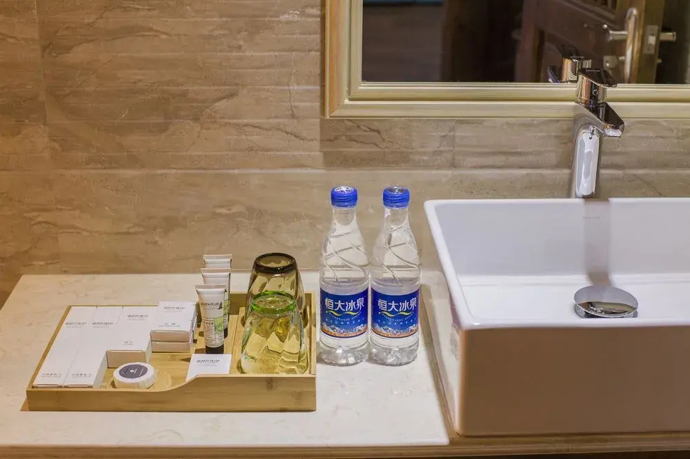 Hua Zhu Fansu Yunju Homestay