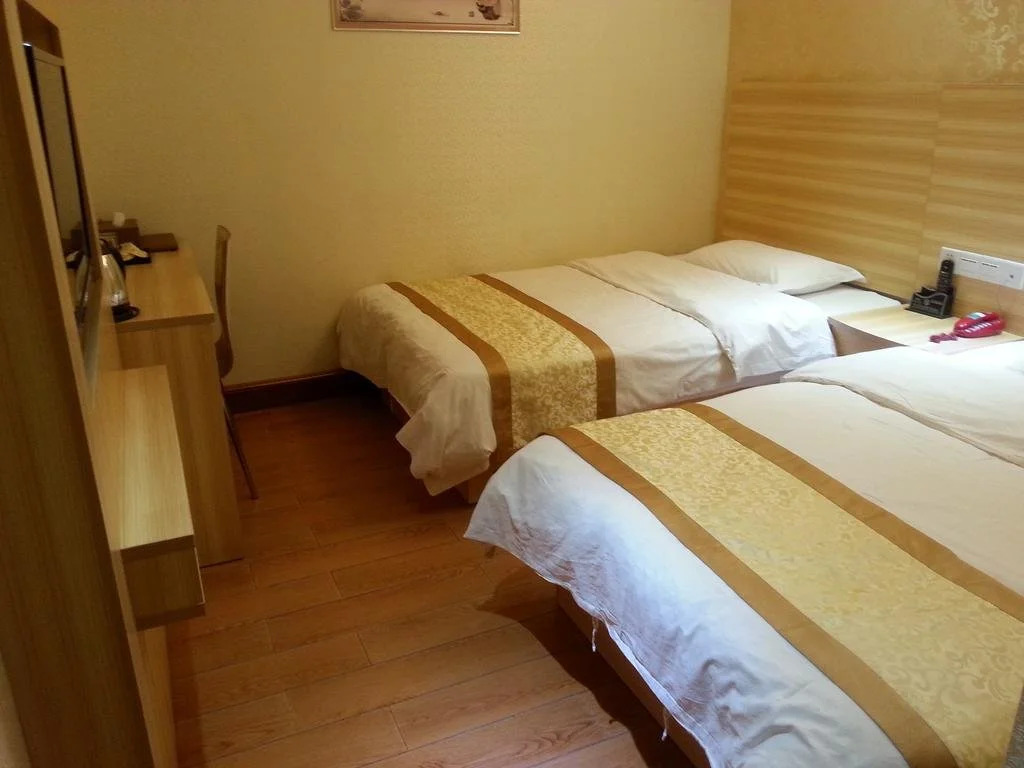 Lejunlai Business Hotel