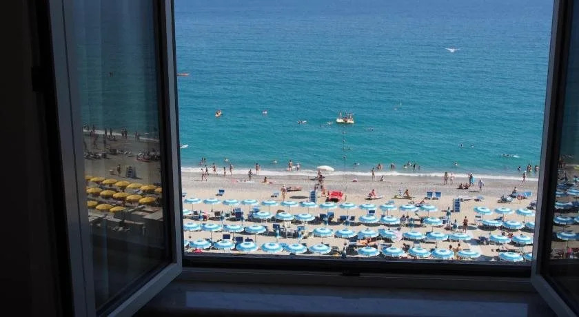 Lido Resort