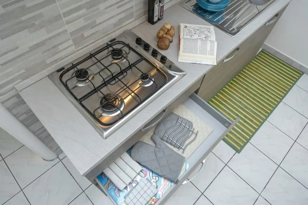 Colorful 3 bed Flat in Trendy San Giovanni!