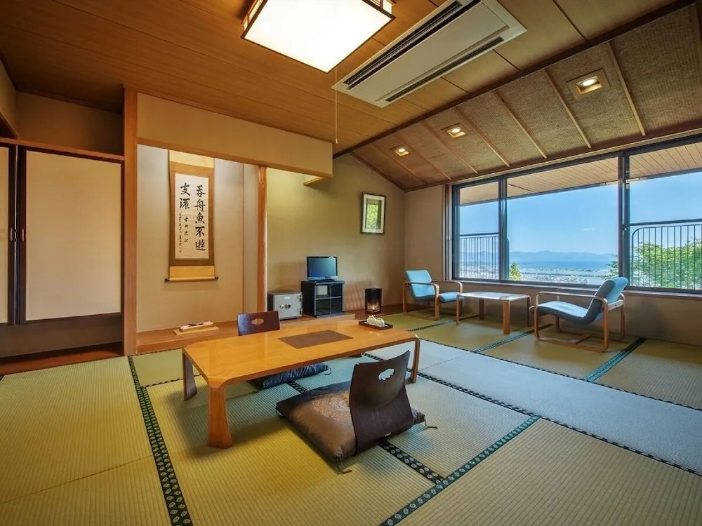 Lake View Inawashiro