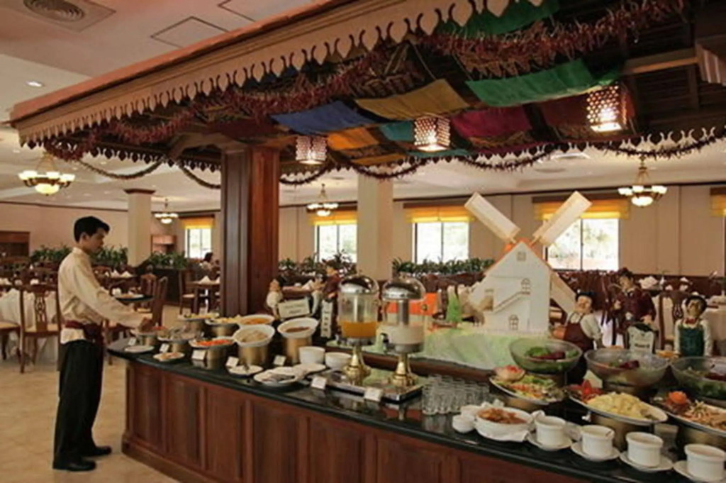 Angkor Howard Hotel