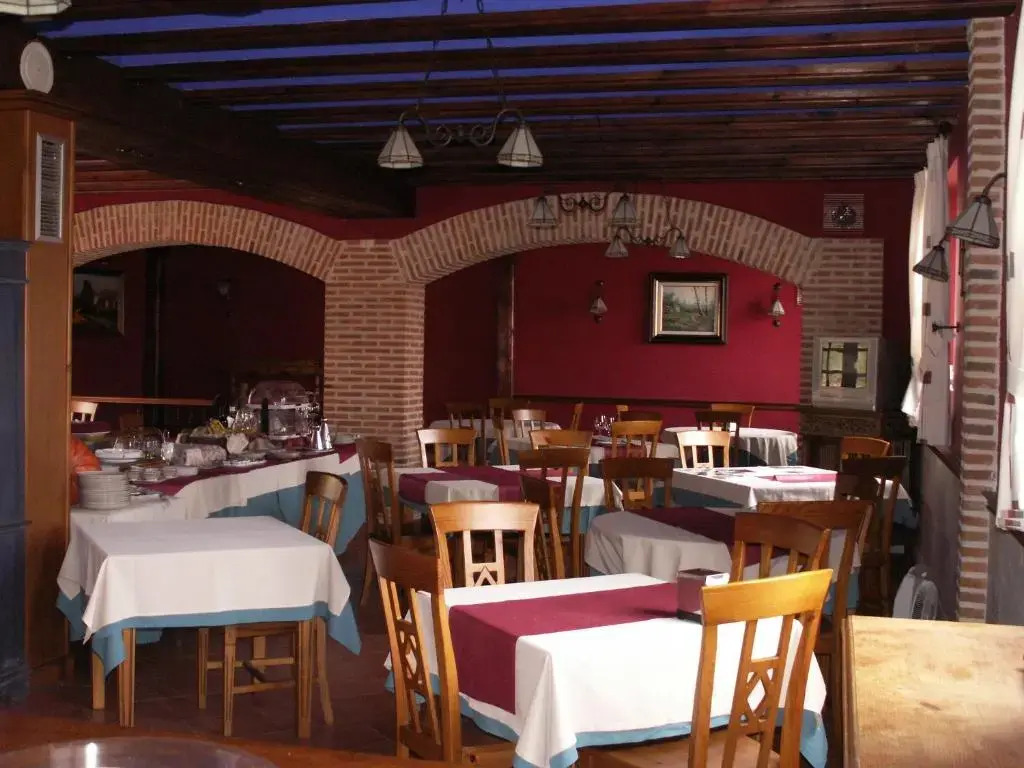 Hotel Puerta Sepúlveda