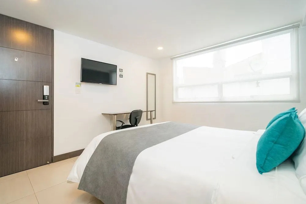 Ayenda Serenity Corferias 1039
