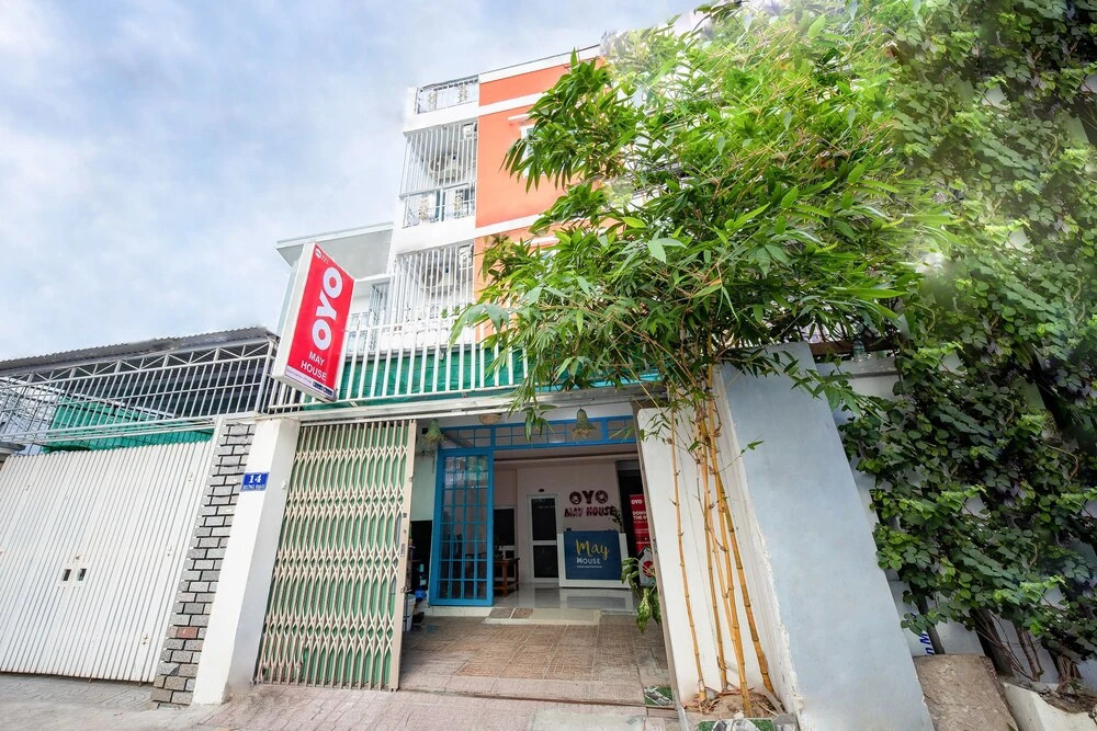 Oyo 223 May House