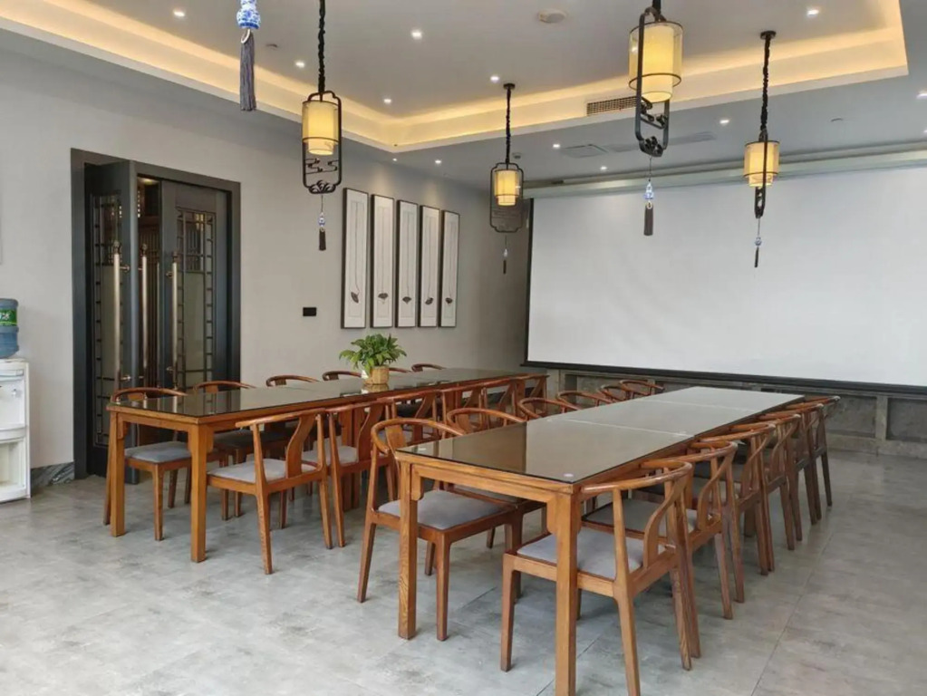 Yujing Smart Hotel