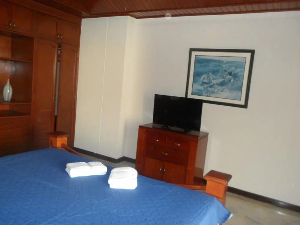 Casa Hotel Familiar Ciudad Jardin