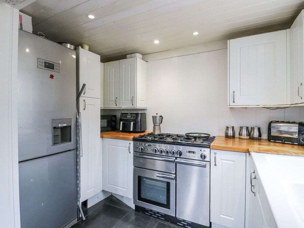 14 Marine Terrace