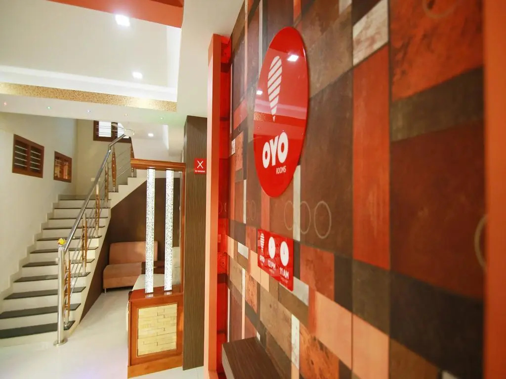 OYO Flagship 5202 Hotel Pearl Malabar