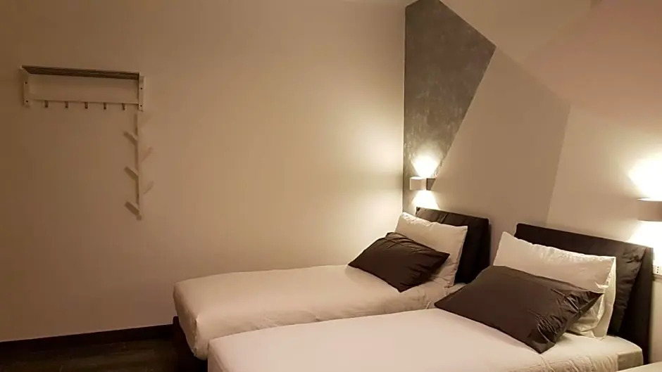 B&B Xenia