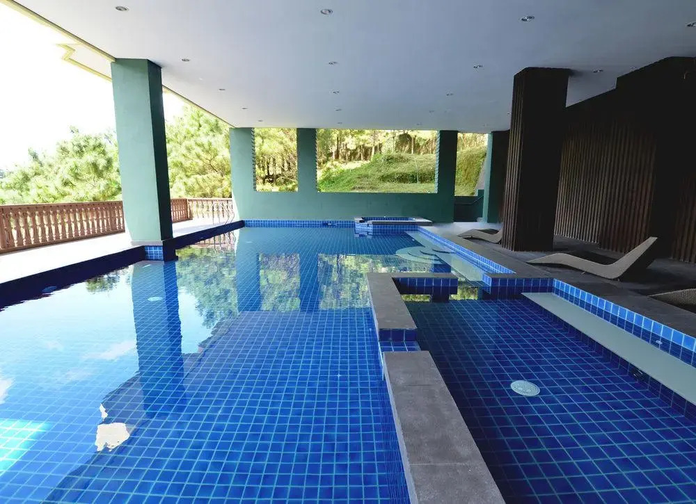 Crosswinds Resort Suites