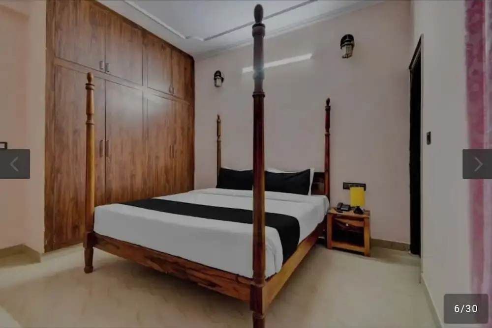 Hotel D7