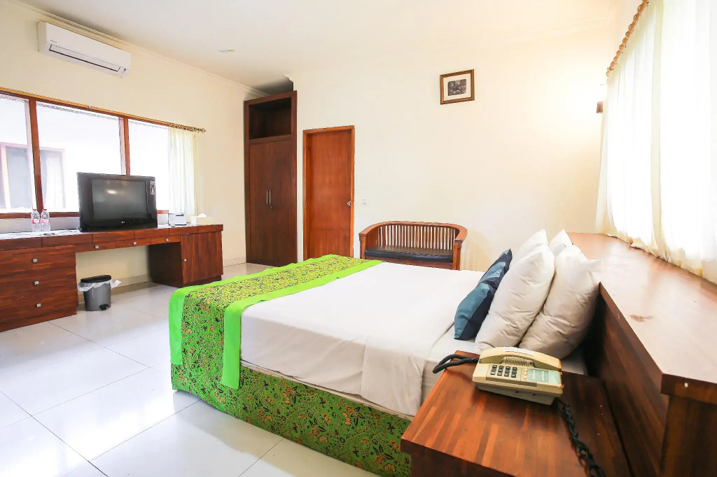 Mirah Hotel