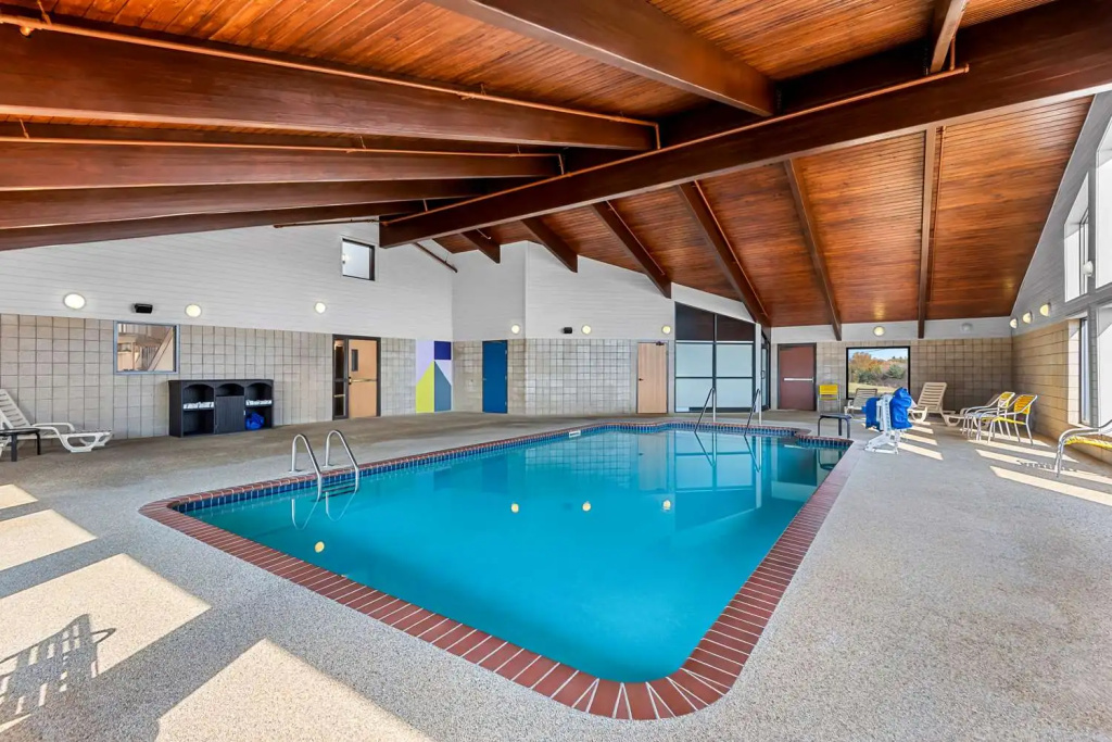 Spark by Hilton Cedar Falls