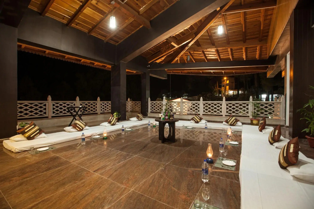 Sea Hawk Inn, Bhimtal