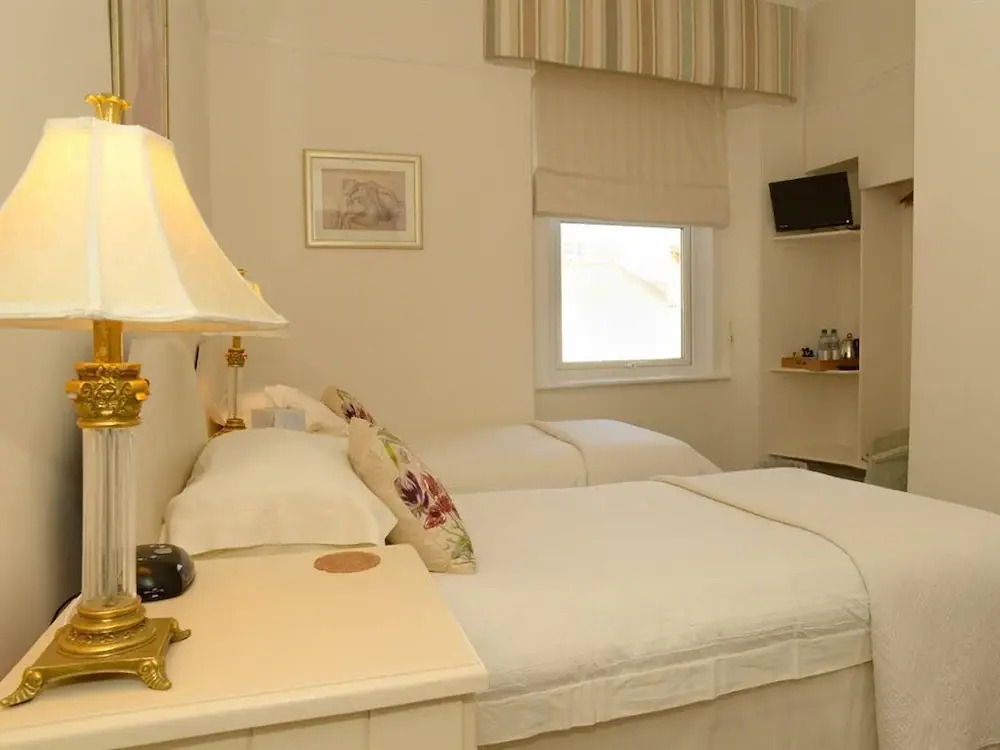 Sea Breezes Guest House