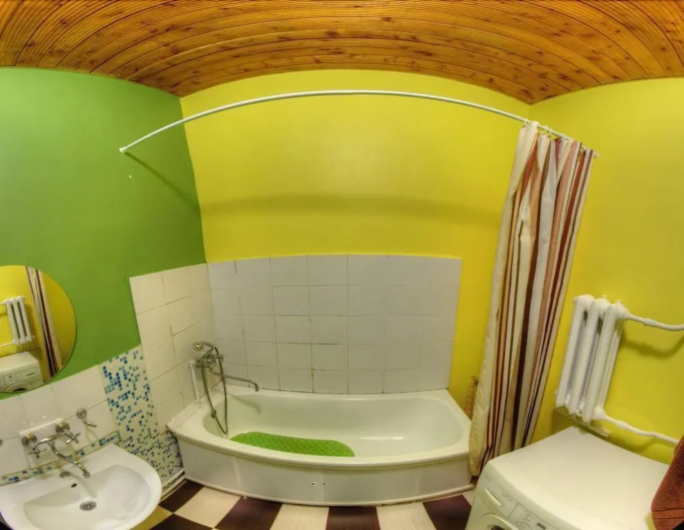 Yourhostel Olimpiyskiy