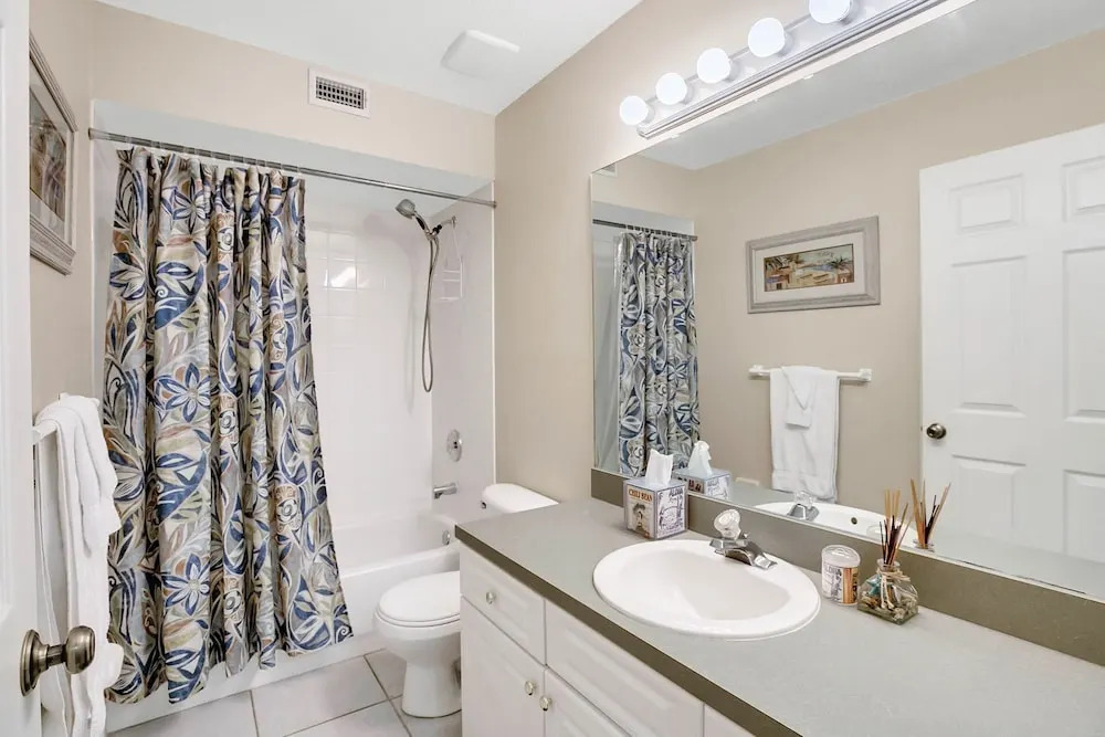 Beachside Condo in Tampa Bay by RedAwning