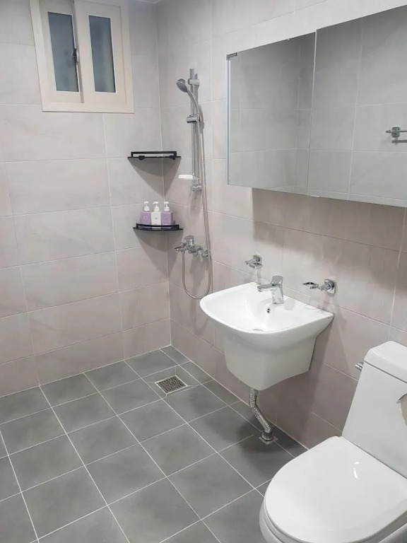 Friends Guesthouse - Hostel