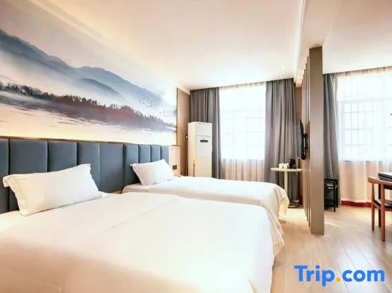 Sanhe  Hotel