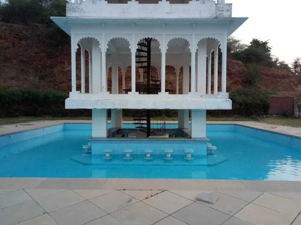 Bassi Fort Palace