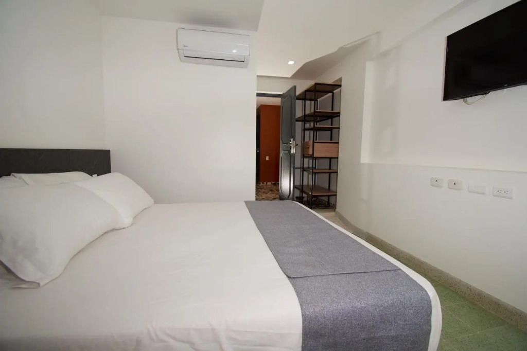 Brana by Bernalo Hotel
