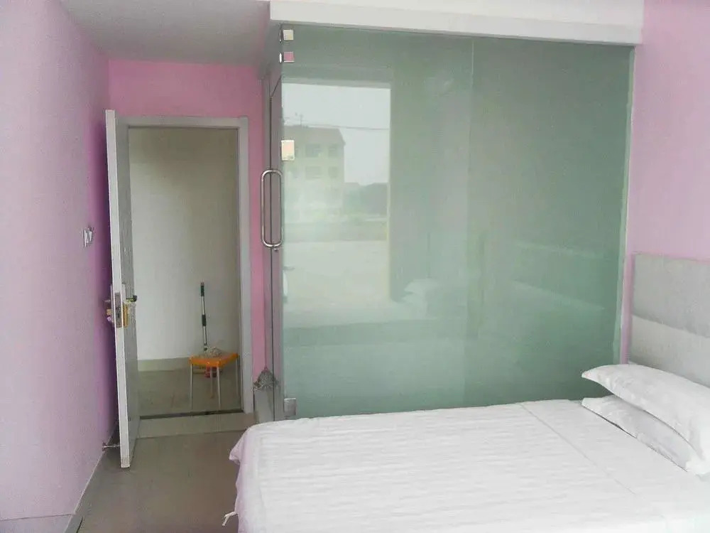 Rongcheng Youdu Express Hotel (Swan Lake Shop)(荣成优度快捷酒店(天鹅湖店）)