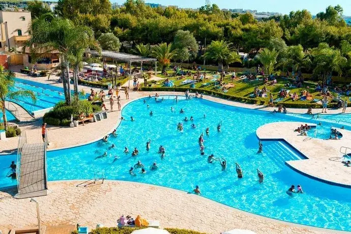 Hotel Caui