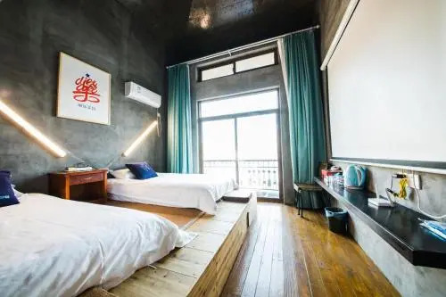 Zhujiajian Garden Inn