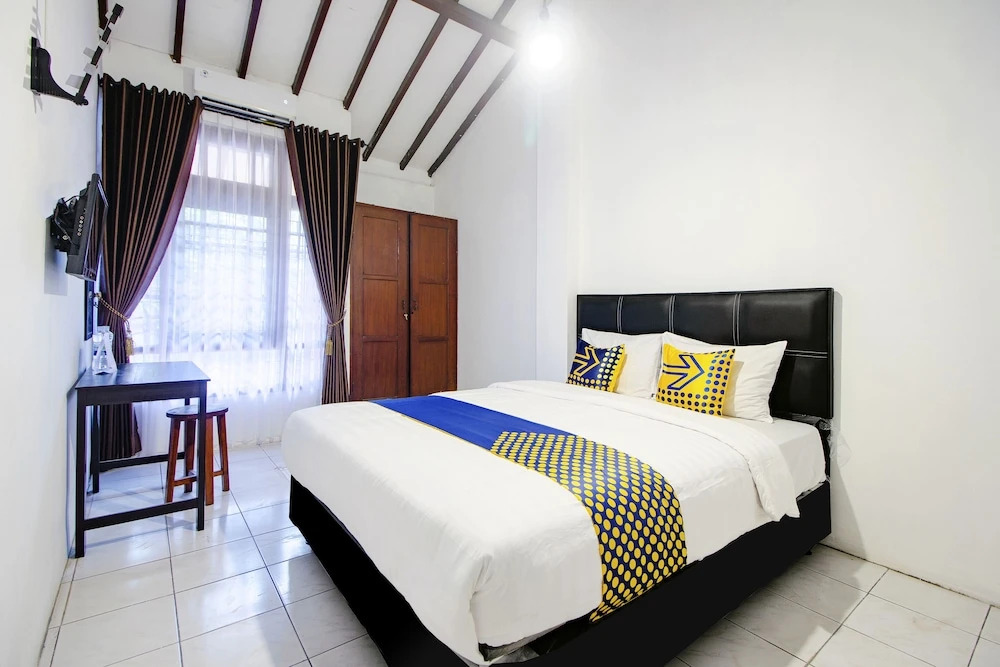 Ijo Pupus Syariah Residence by OYO Rooms