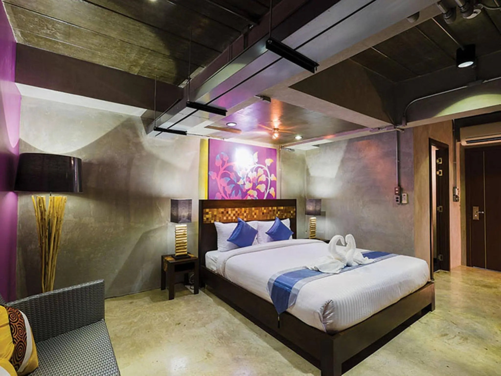 Thapae Loft