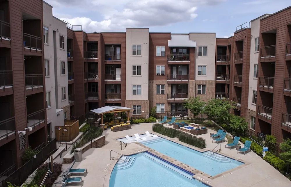 South Congress Apts wPool by WanderJaunt