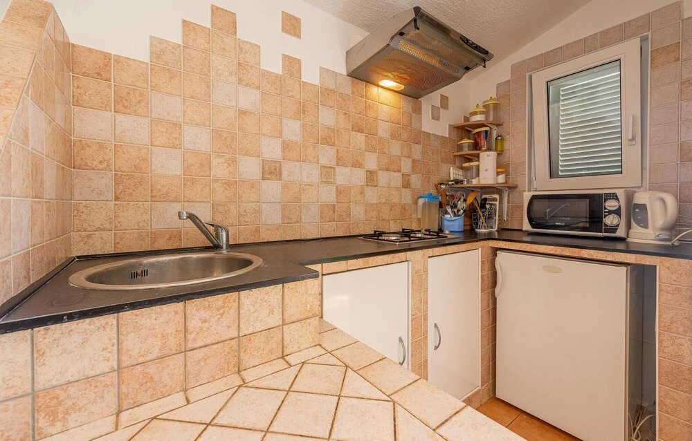 Nice Apartment in Vir With 1 Bedrooms and Wifi