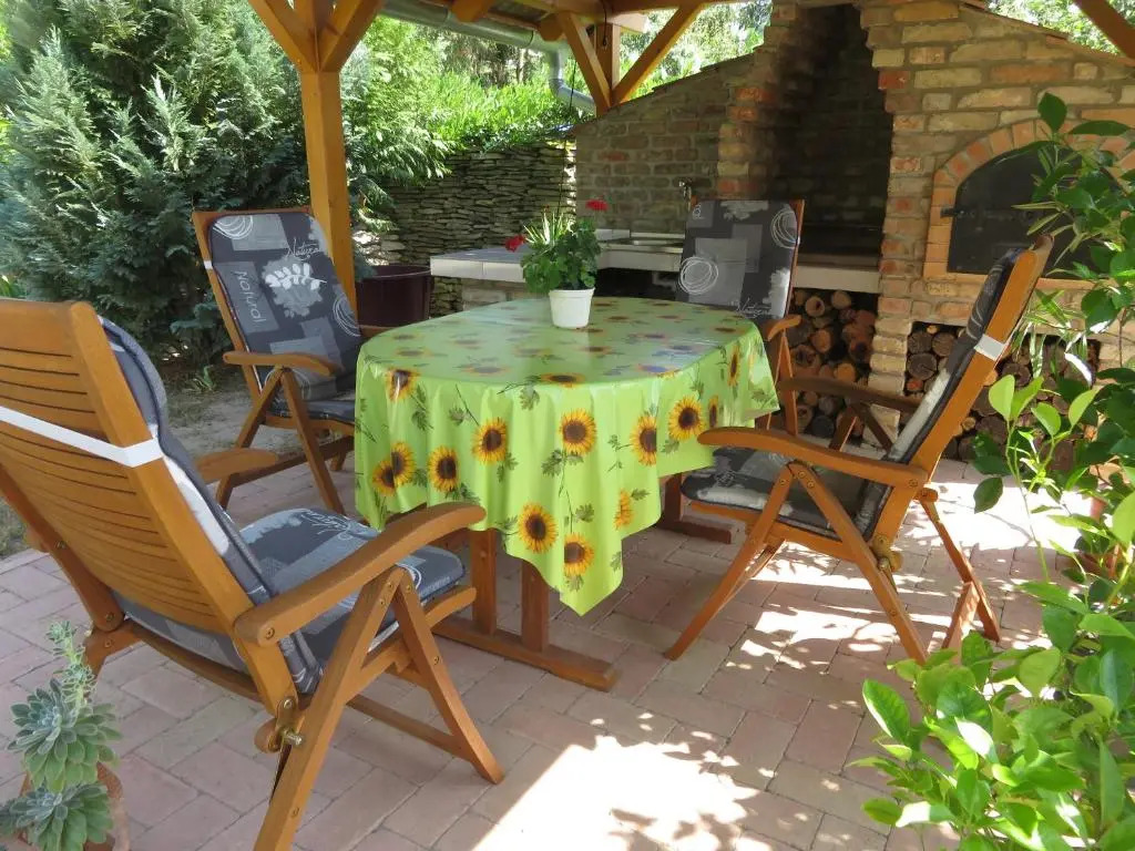 Kővirág Apartman
