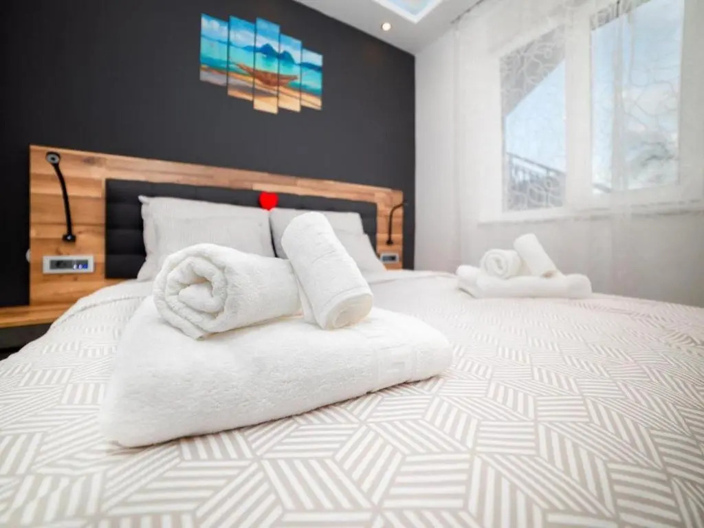 Vega Lux Apartment