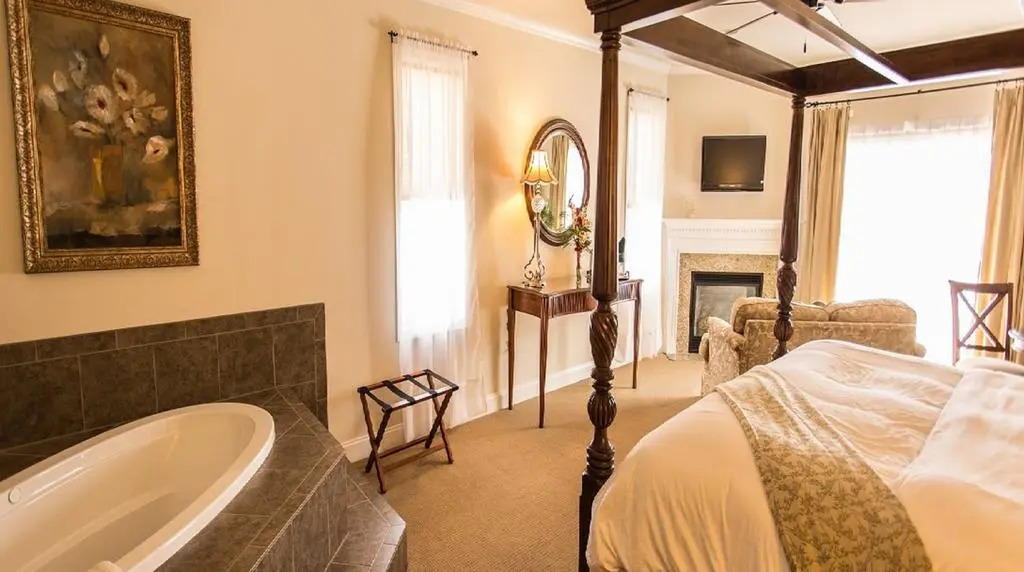 The French Manor Inn and Spa