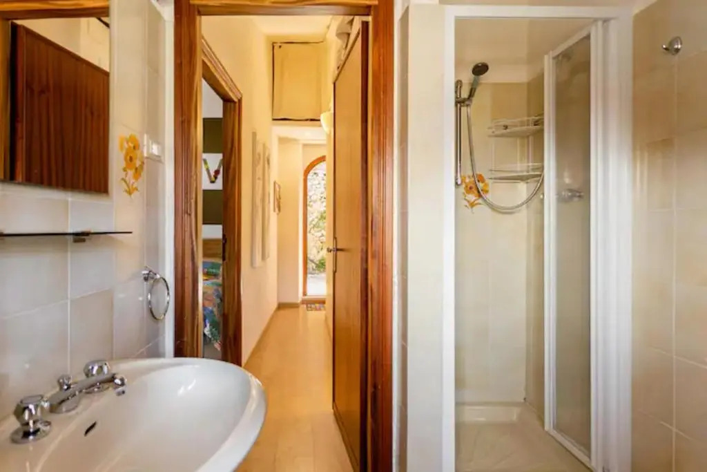CASA CON TERRAZZI - 6posti 2stanze 2bagni - LAKEHOLIDAY IT