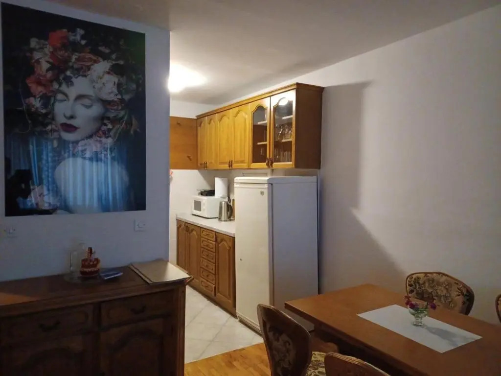 Walk Apartment