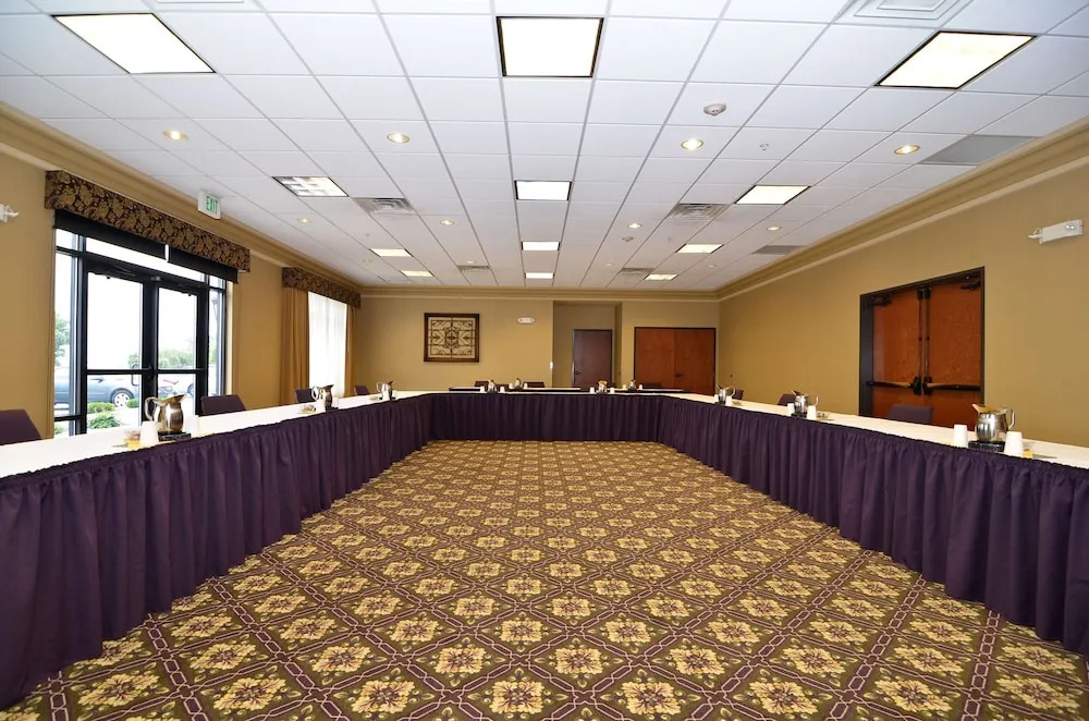 Best Western Premier Pasco Inn and Suites